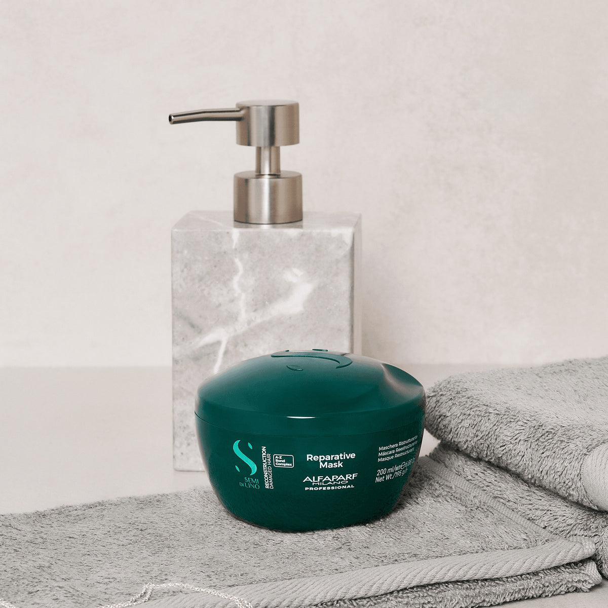 Alfaparf Milano Semi di Lino Reconstruction Reparative Mask – Maschera ristrutturante per capelli danneggiati da medi a spessi 200 ml, immagine ufficiale 2