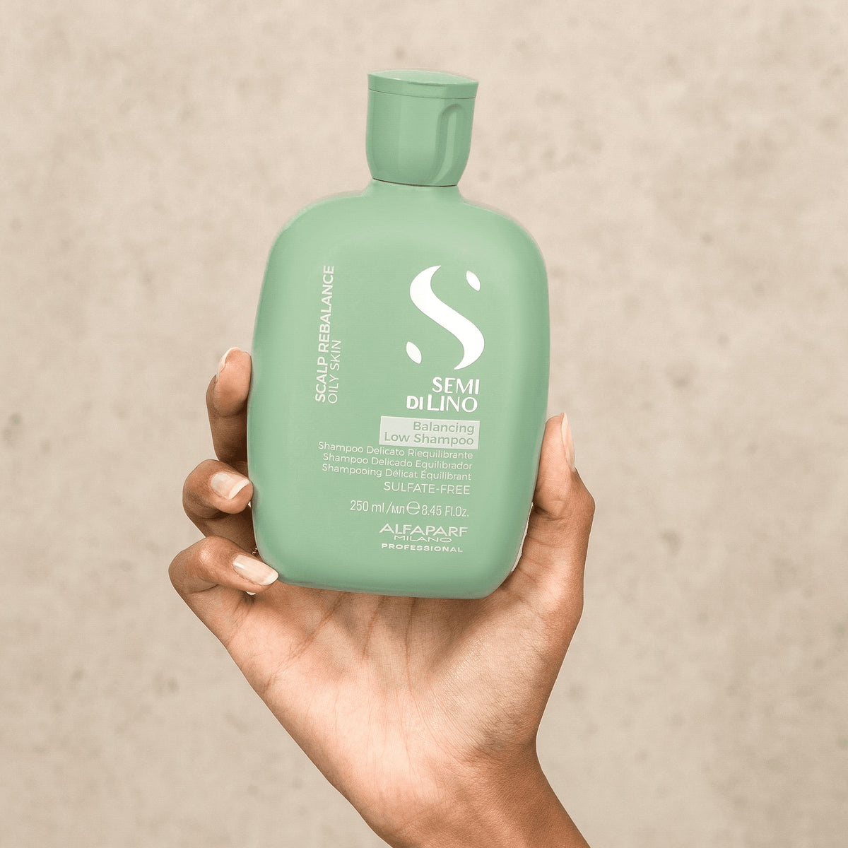 Alfaparf Milano Semi di Lino Scalp Balancing Low Shampoo – Shampoo delicato riequilibrante per cute con eccesso di sebo 250 ml, immagine ufficiale 3