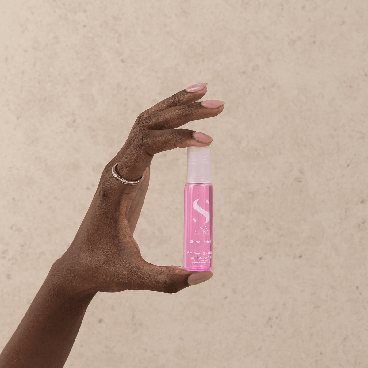 Alfaparf Milano Semi di Lino Sublime Shine Lotion – Fiale Illuminanti Volumizzanti e Termoprotettive 12 × 13 ml, immagine ufficiale 4