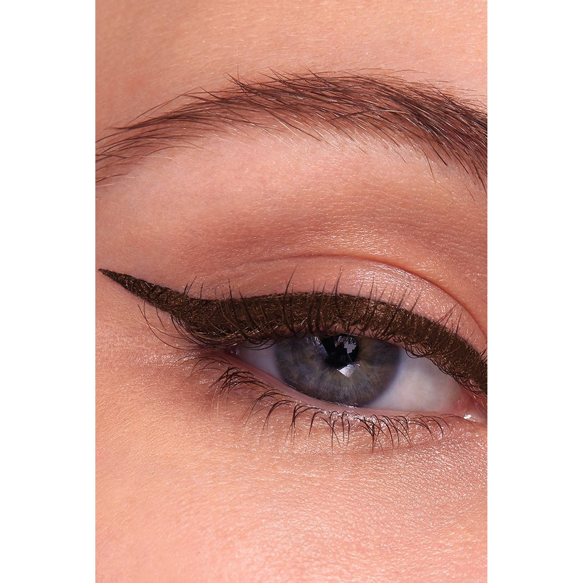 Maybelline Hyper Easy – Eyeliner Liquido in Penna con Punta Flessibile e Impugnatura Esagonale