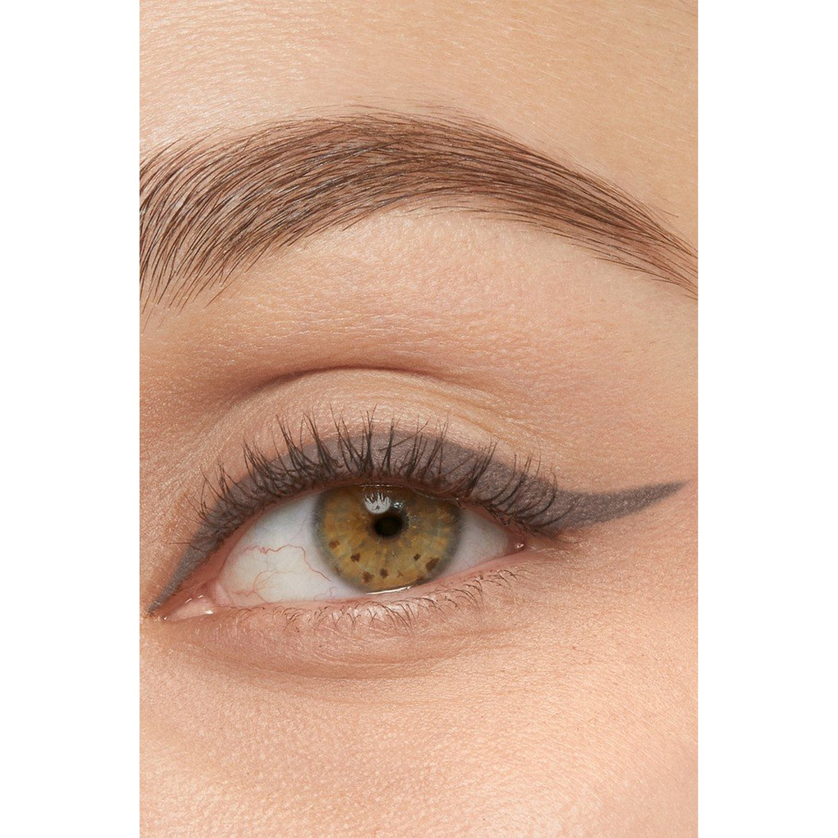 Maybelline Tattoo Liner Automatic Gel Pencil – Matita Occhi Automatica Waterproof 36H con Sfumino per Smokey Eyes
