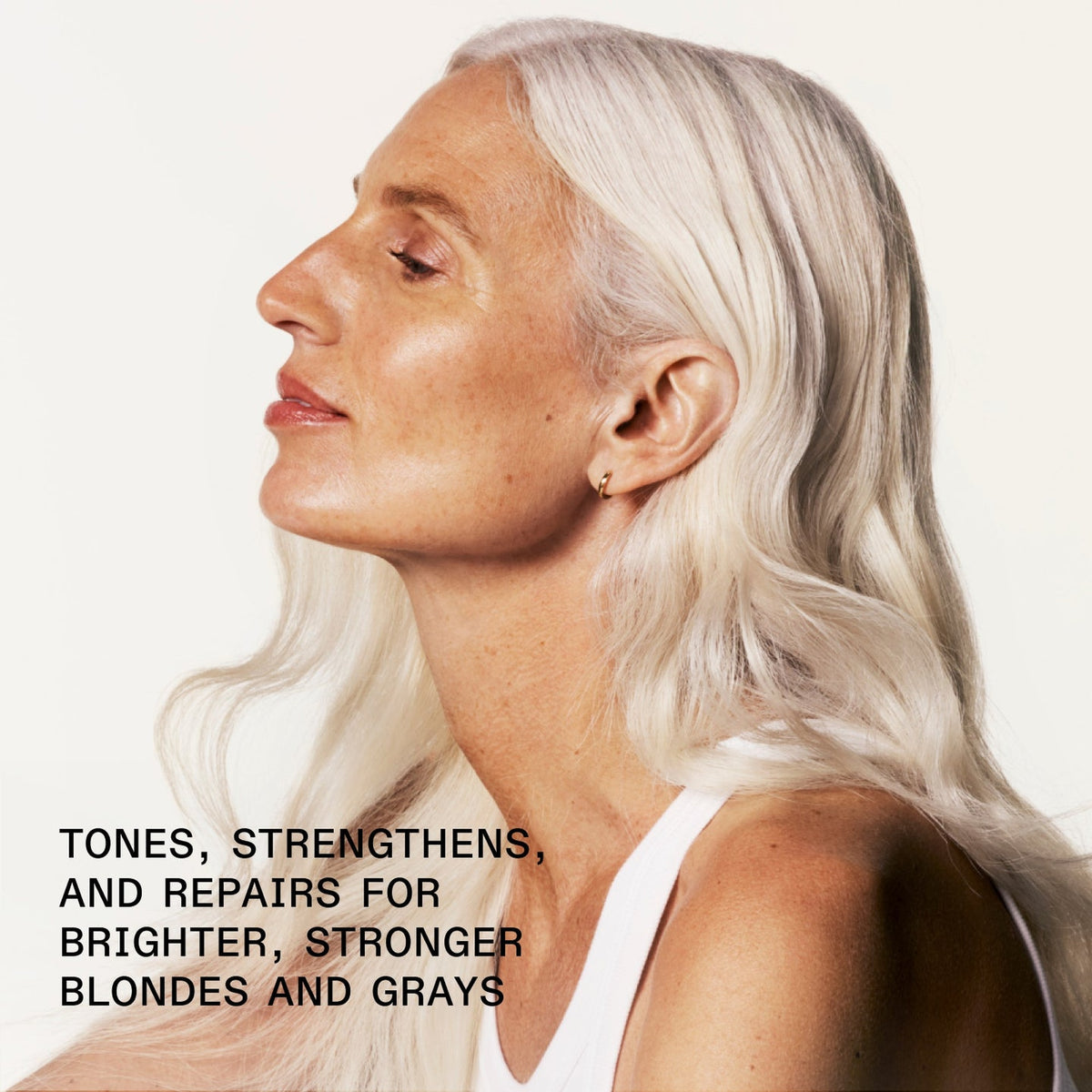 Olaplex No.4P Blonde Enhancer Toning Shampoo, benefici del prodotto