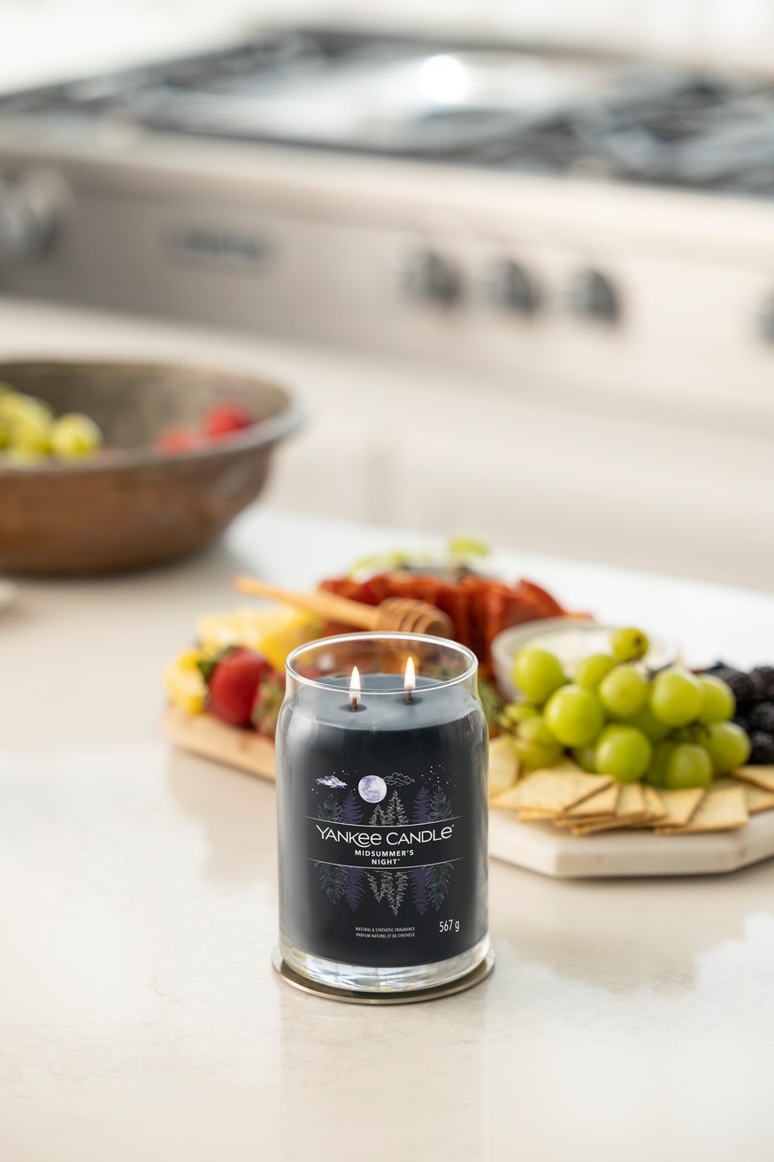 Yankee Candle Candela Grande Midsummers Night 567 gr