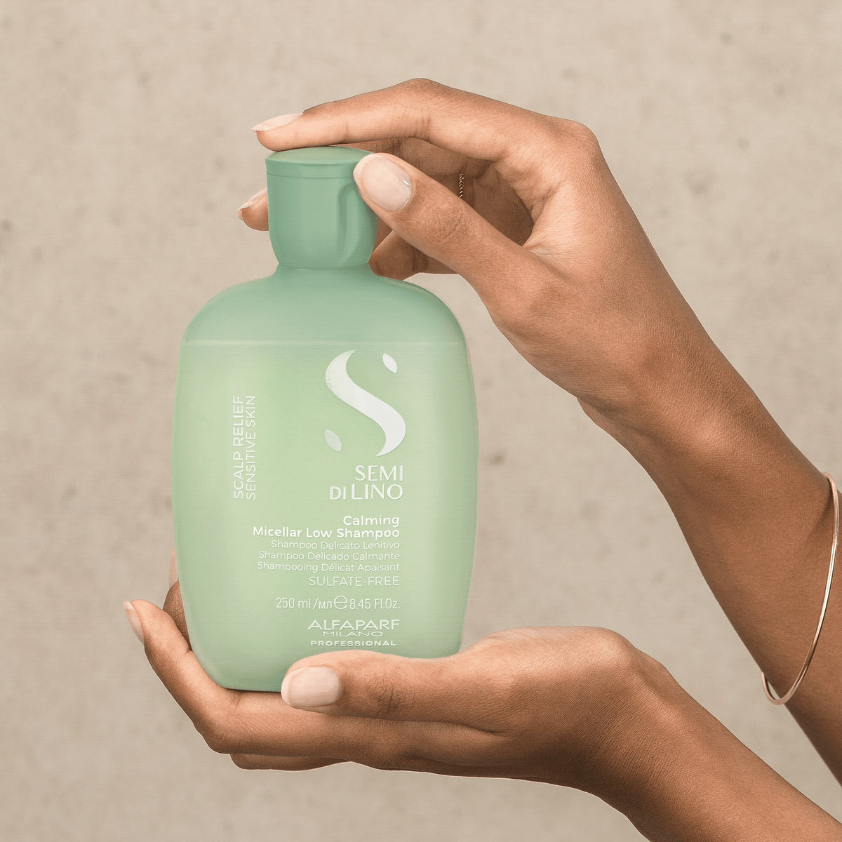 Alfaparf Milano Semi di Lino Scalp Calming Micellar Low Shampoo – Shampoo delicato lenitivo per cute sensibile 250 ml, immagine ufficiale 3