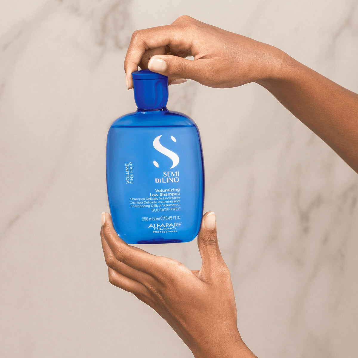 Alfaparf Milano Semi di Lino Volume Volumizing Low Shampoo – Shampoo delicato volumizzante e corporizzante per capelli fini 250 ml, immagine ufficiale 3