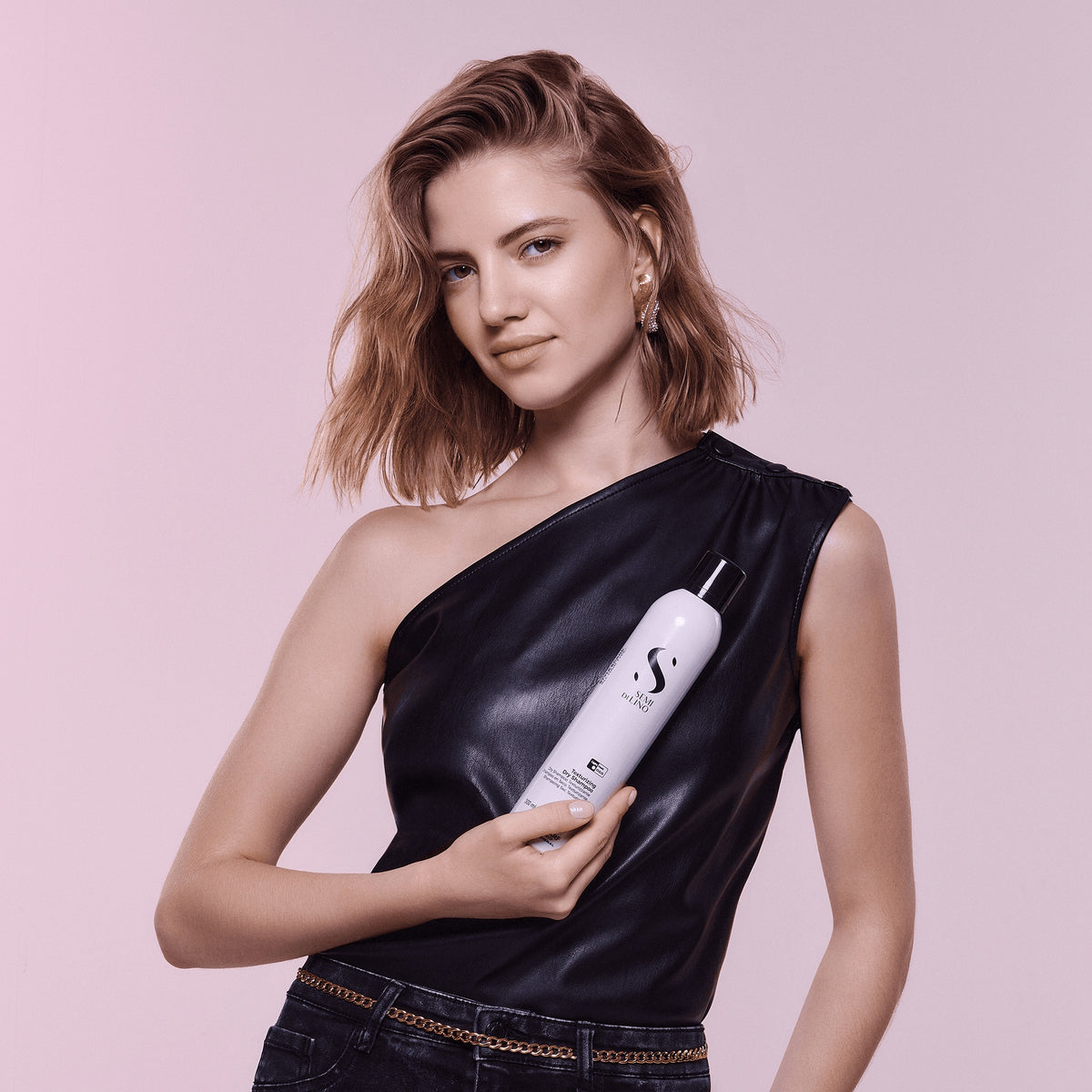 Alfaparf Milano Semi di Lino Style & Care Texturizing Dry Shampoo – Shampoo Secco Volumizzante che Assorbe il Sebo 300 ml, immagine ufficiale 2