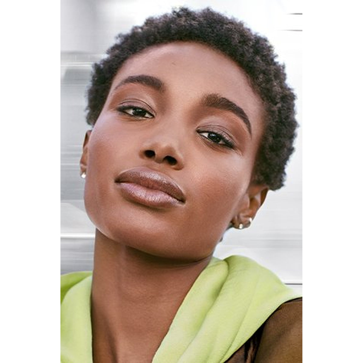 Maybelline Express Brow Duo 2 in 1 – Matita e Ombretto Sopracciglia con Punta di Precisione e Spugnetta