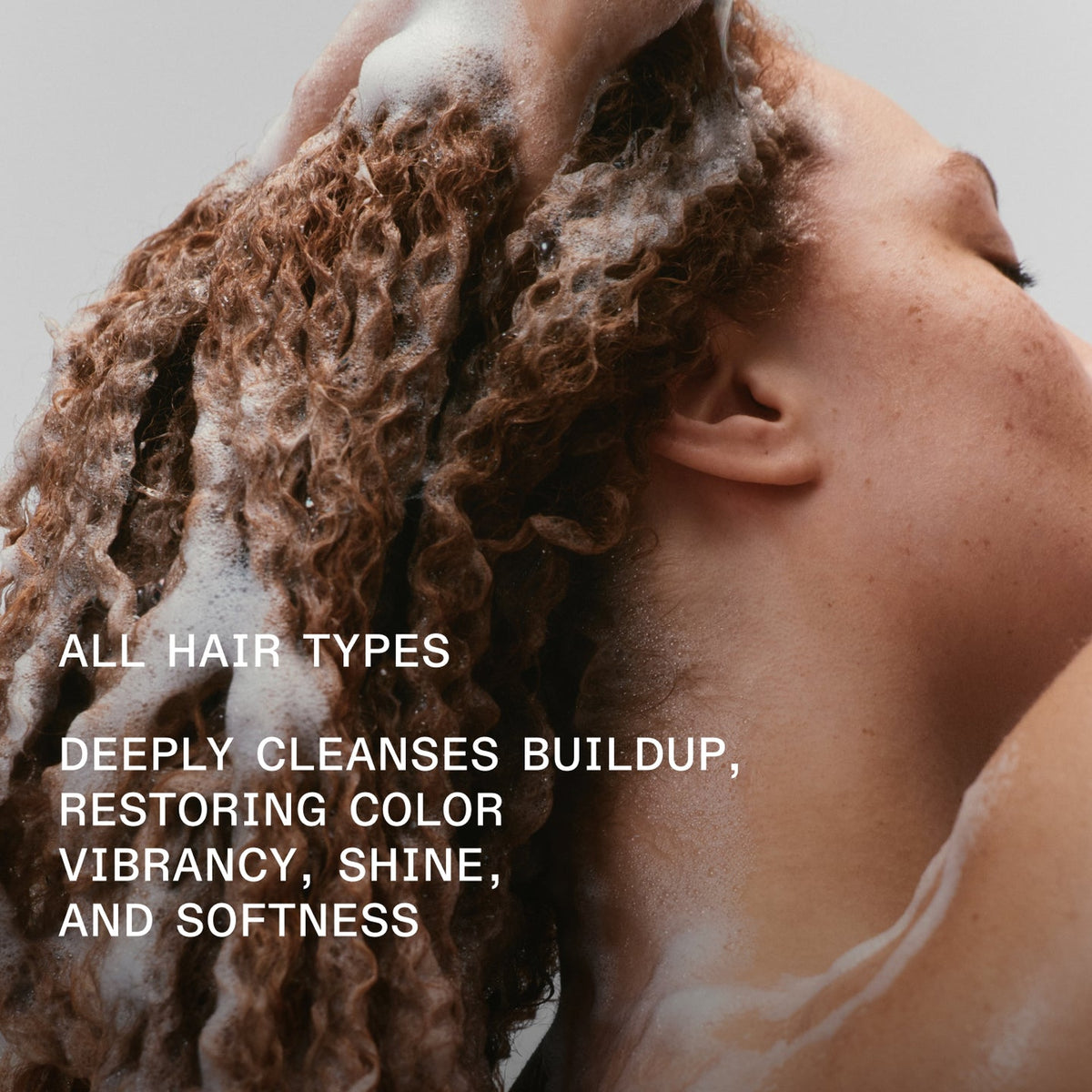 Olaplex No.4C Bond Maintenance Clarifying Shampoo, benefici del prodotto